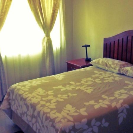 A New Earth Guest Lodge Francistown Ngoại thất bức ảnh